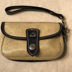 Dooney & Bourke wristlet